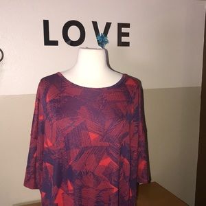 2X LuLaRoe Irma Tee